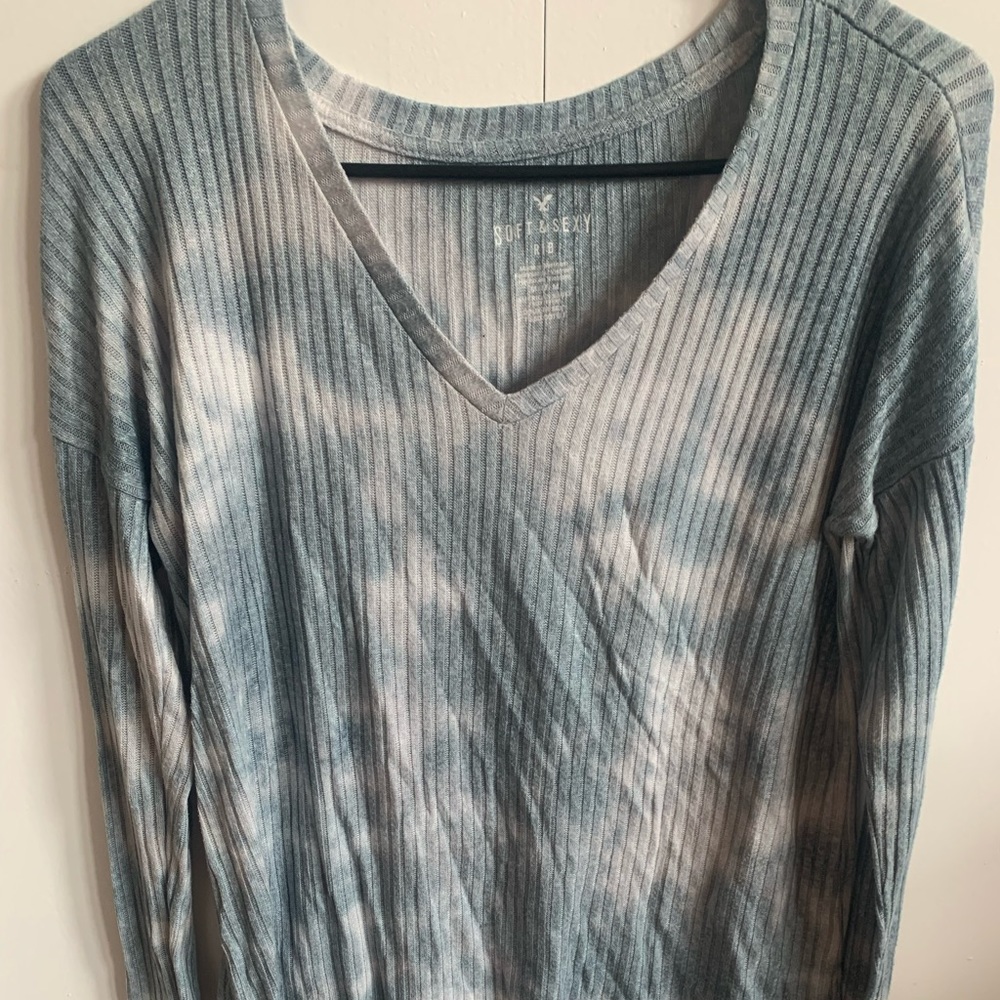 American Eagle Blue & White Tie Dye Top